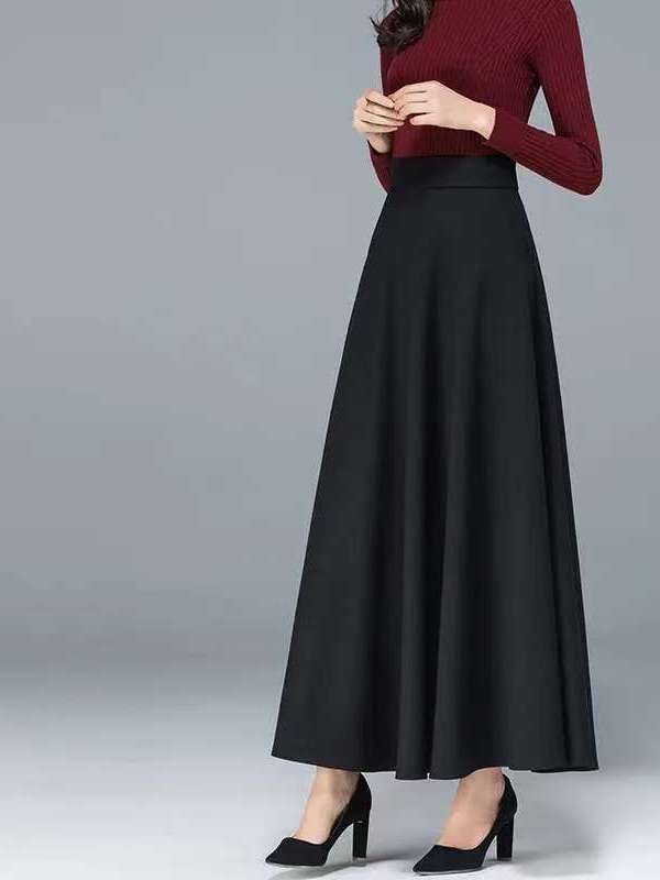 A-Line Skirt Midi - Elegante Falda Midi Negra de Corte
