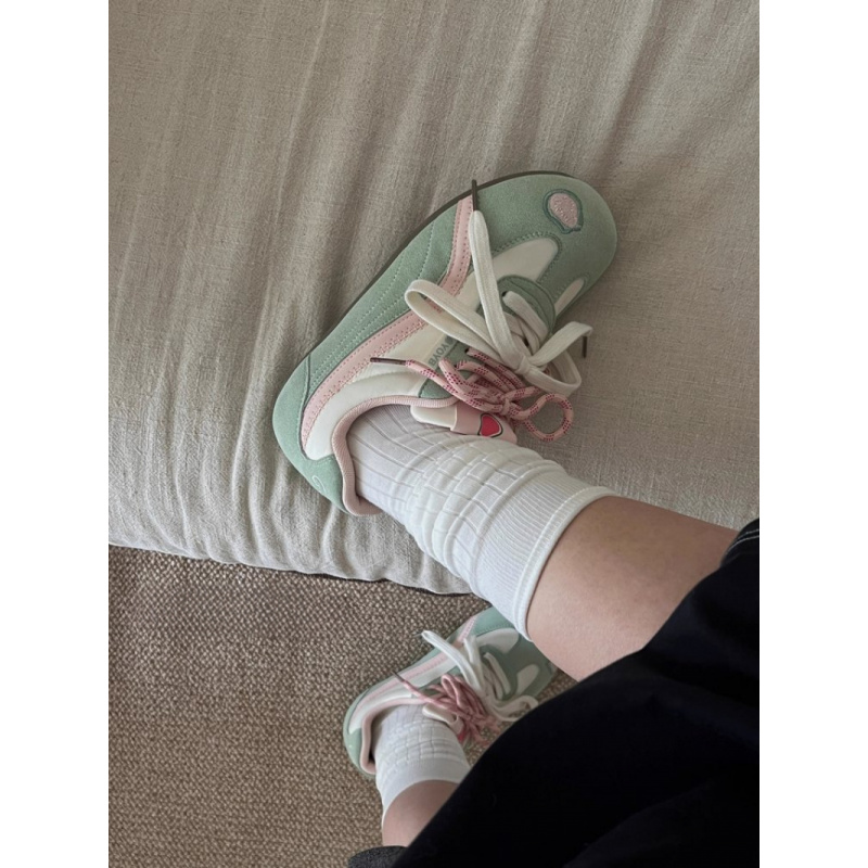 Zapatos de entrenamiento alema - Sneakers Fashion Women reseña y precio